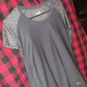 Men's Xl Under Armour fitted shirt
